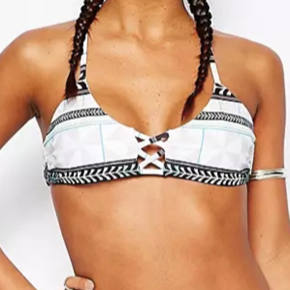 MARA HOFFMAN S NWT Lattice Pinwheel Stone Bikini Top Swimsuit Swimwear